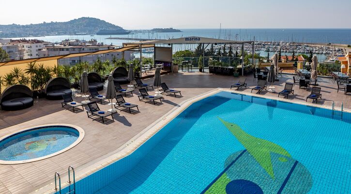 Marina Hotel Kuşadası & Suites