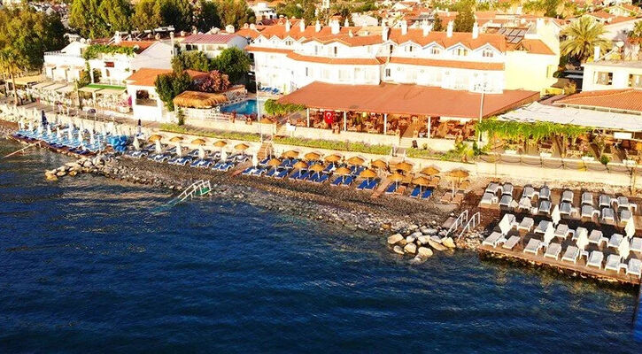 Zeybek Beach Hotel 