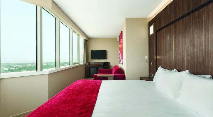 Ramada Encore İzmir