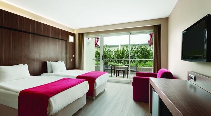 Ramada Encore İzmir